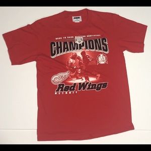 1998 Detroit Red Wings Back to Back Champs Tee 🥶